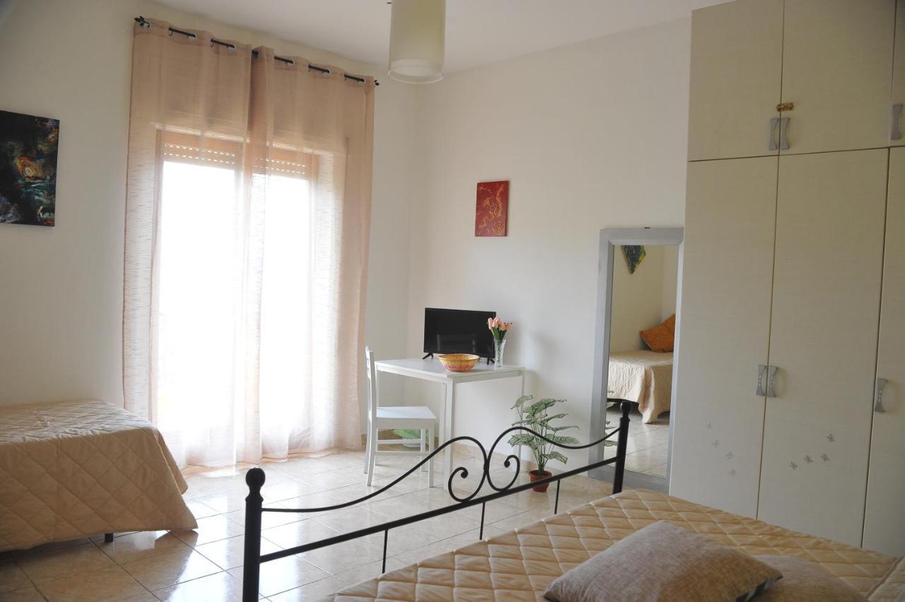 Adri'S House Hotel Monterotondo  Exterior foto
